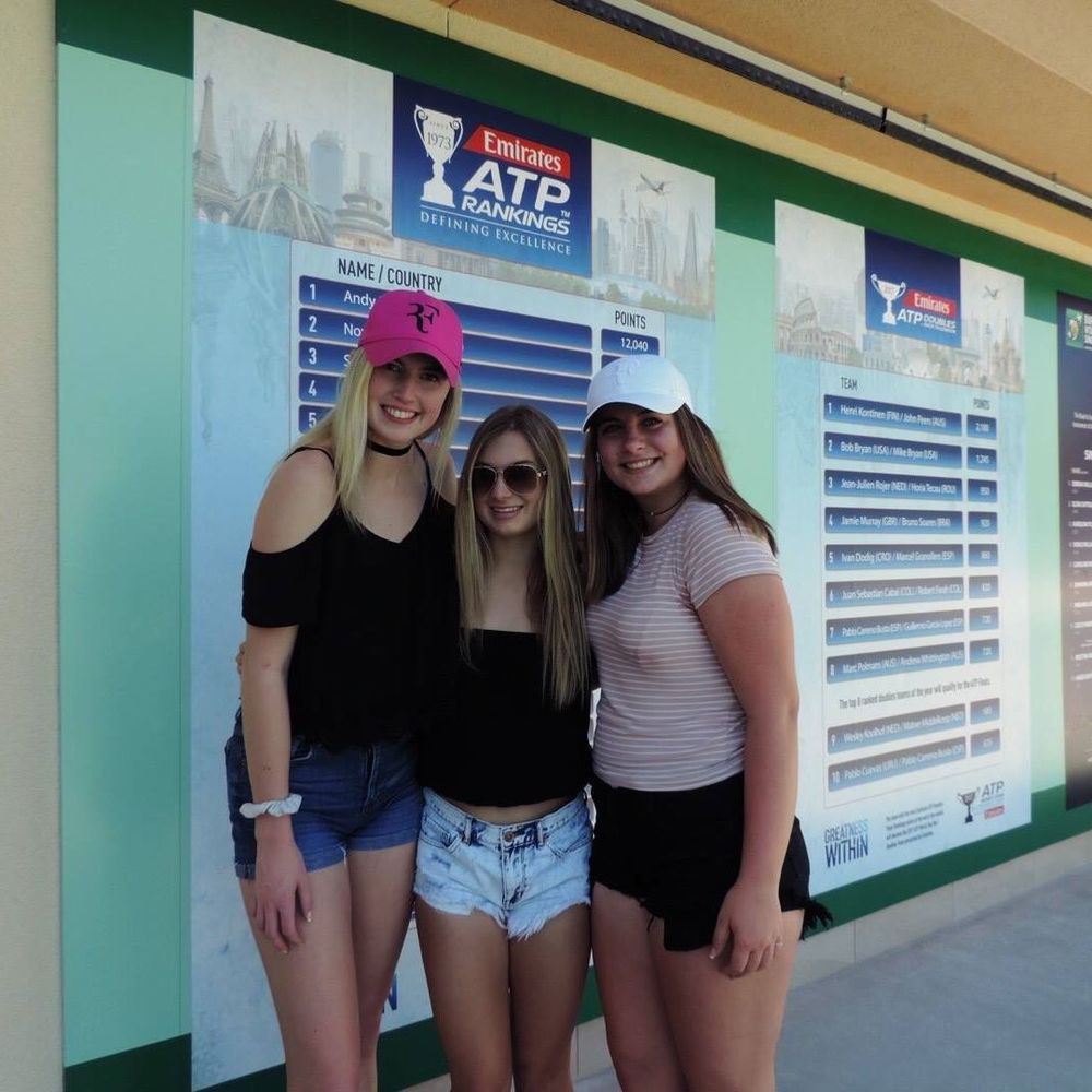 Meet your Posher, Charlotte